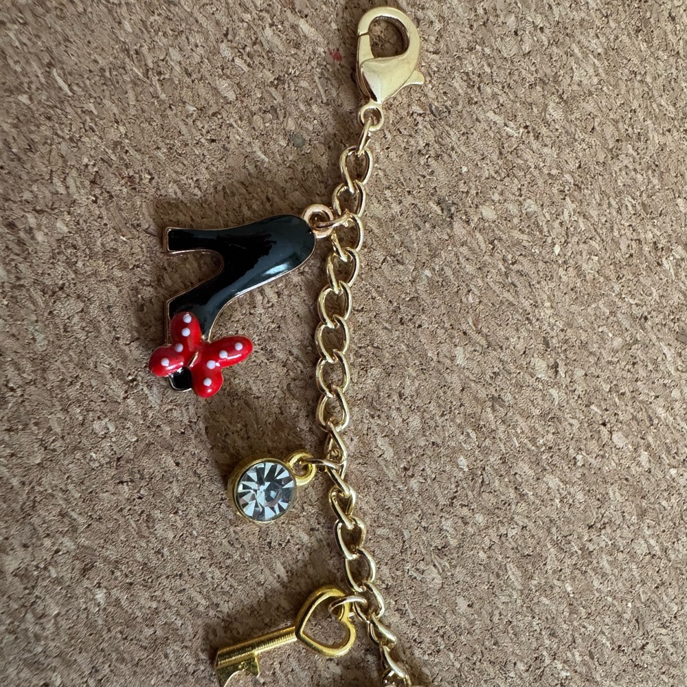 Handmade Minnie Mouse Inspired Purse Charm Keychain - Picture 4 of 8